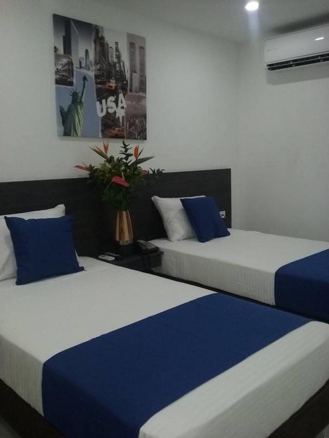 Massay Hotel Neiva  Buitenkant foto